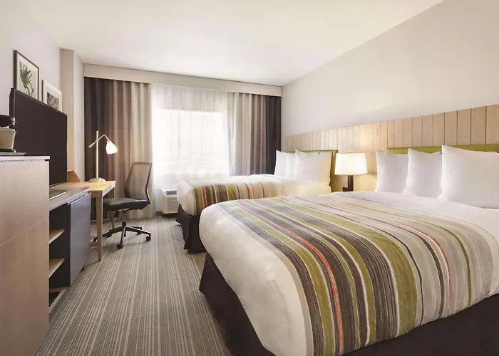 Country & By Radisson Ocean Hotel