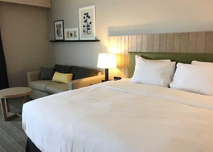 Hotel Country & By Radisson Ocean Ocean City